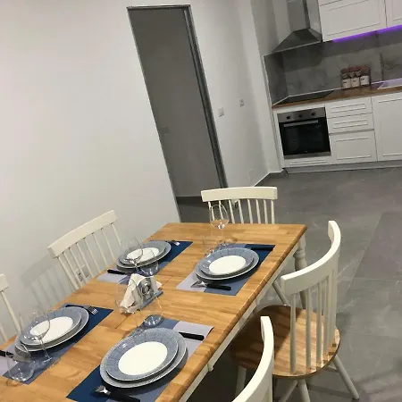 Penthouse Seaview Wlora