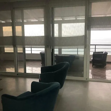 Penthouse Seaview Apartament *